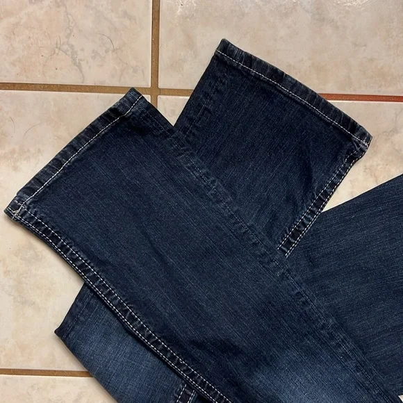 Miss Me 29x33 - Picture 10 of 11